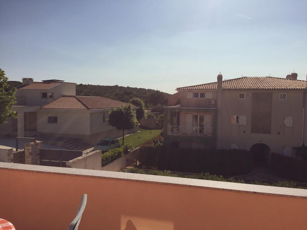 Sunny Rock Volme Apartments 班约勒 客房 照片