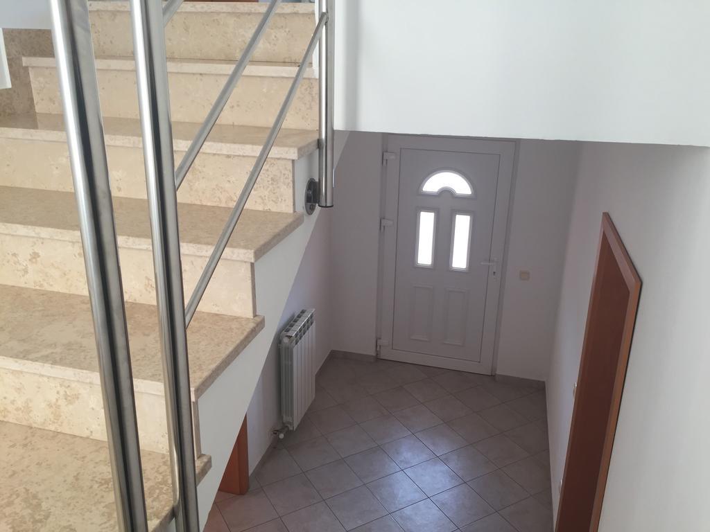 Sunny Rock Volme Apartments 班约勒 外观 照片