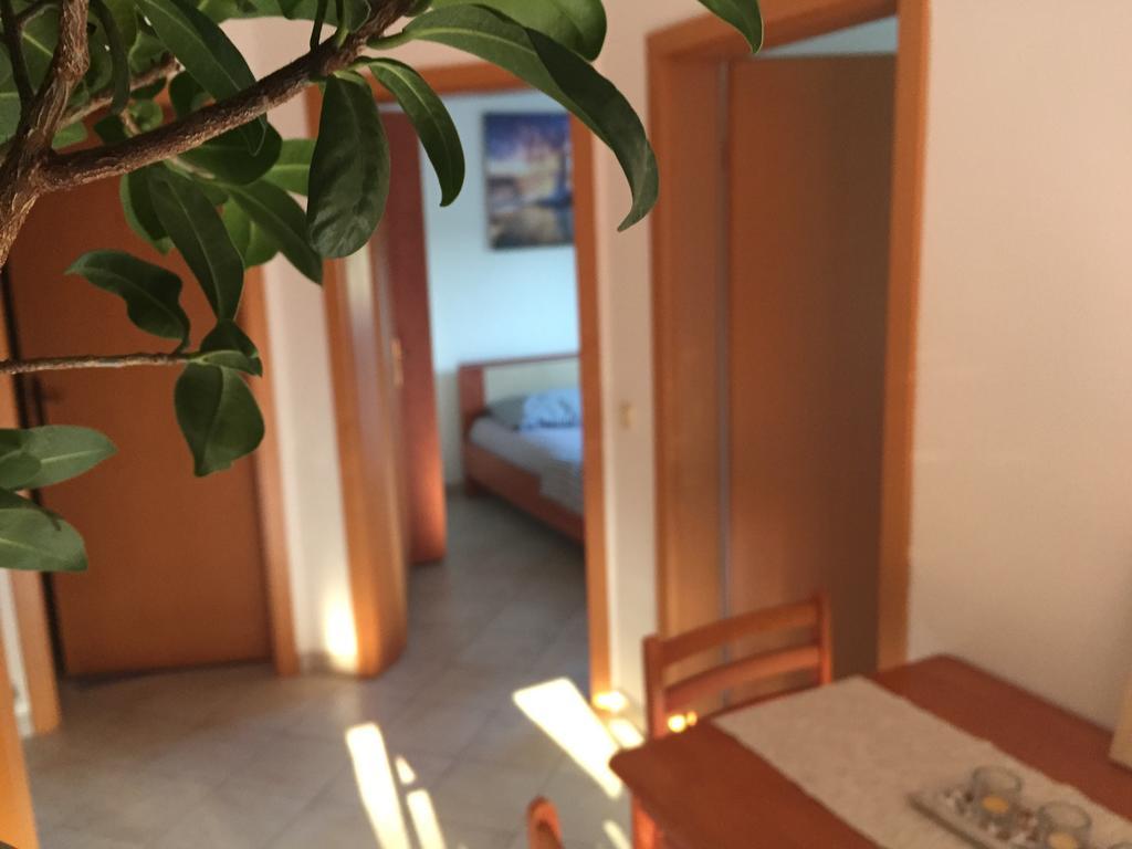 Sunny Rock Volme Apartments 班约勒 外观 照片